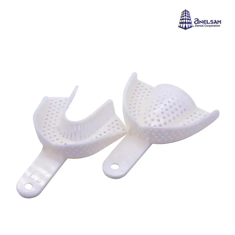[WUHANTRAYMED] CUCHARILLA DE PLASTICO CON 2 MEDIANA 